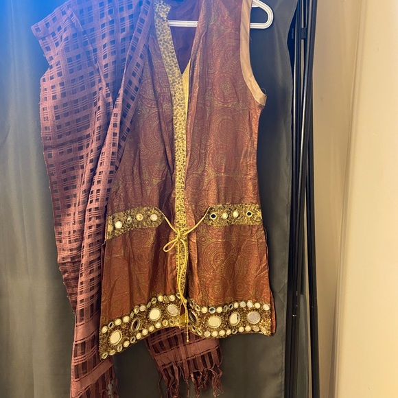 Assorted Indian tops - Picture 12 of 16